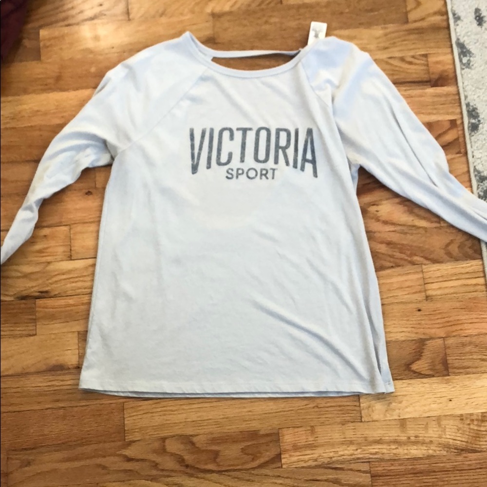 Victoria’s sport long sleeve